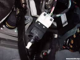 See P121B repair manual